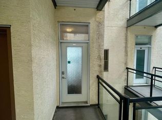 Gates On 117th, Edmonton, AB T5H 0A8