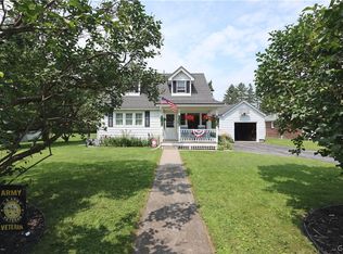 28 Hungerford Ave, Adams, NY 13605
