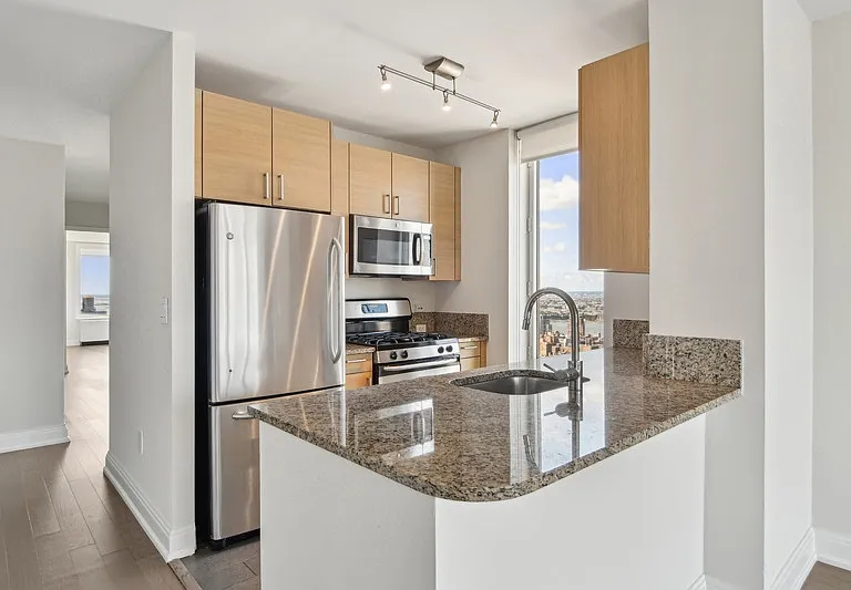 125 W 31st St #57F — Photo 7