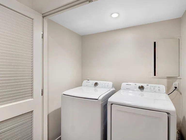 503 N Santa Anita Ave #E — Photo 12