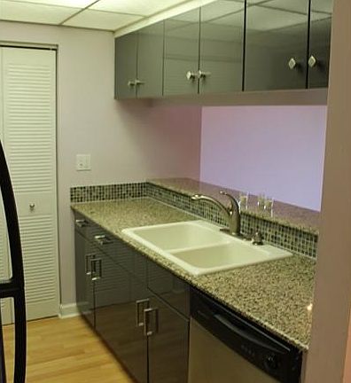 4th image of 800 N Miami Ave APT 505