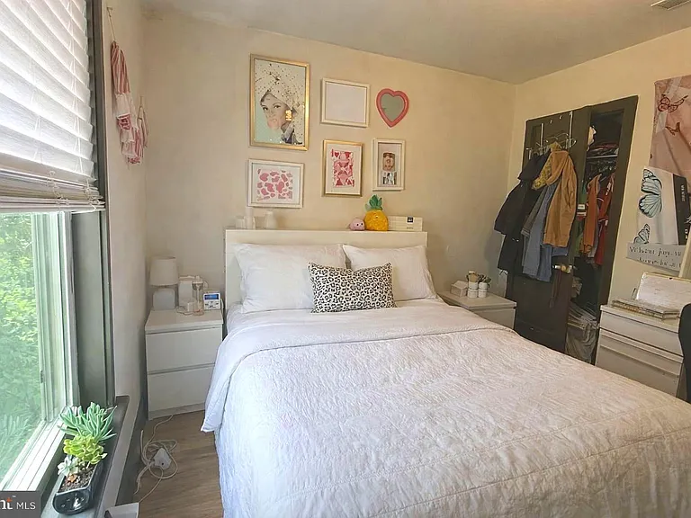 1829 N Bouvier St #B — Photo 16
