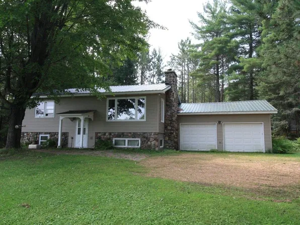 N8930 Long Johns Rd, Phillips, WI 54555