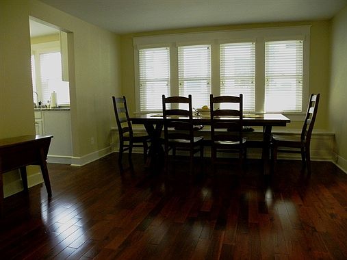 3rd image of 4927 N Park Ave