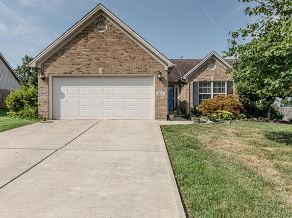 217 Atwood Dr, Georgetown, KY 40324
