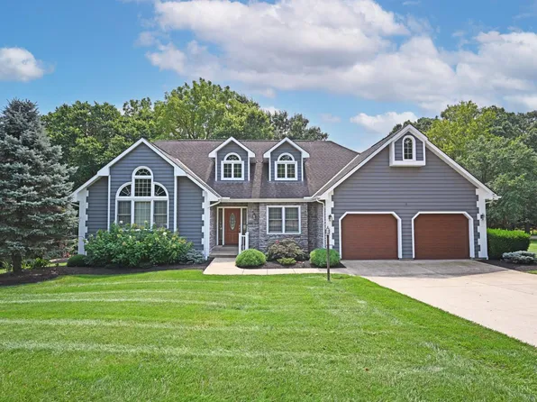 8405 Toddcreek Cir, West Chester, OH 45069