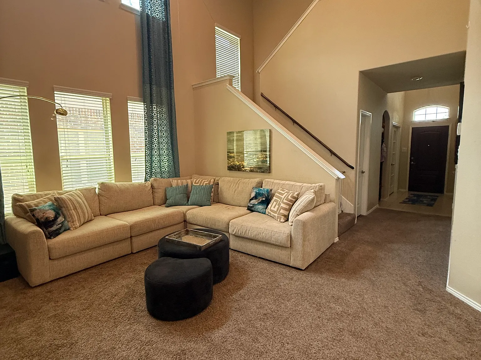 3 bed, 2081 sqft, $2,650 — Photo 4