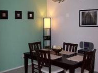 5523 Cambridge Club Cir APT 204, Ann Arbor, MI 48103