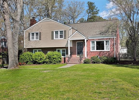2nd image of 8412 Zell Ln
