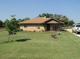 3627 Dry Branch Rd, West, TX 76691