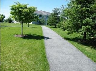 7014 Brookfield Glen Dr, Belvidere, NJ 07823