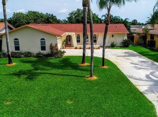 4359 Hawthorn Ave, Palm Beach Gardens, FL 33410
