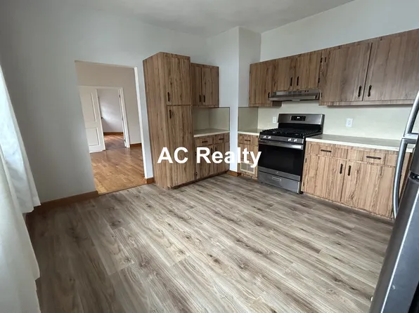 9 Starbird St #1, Malden, MA 02148