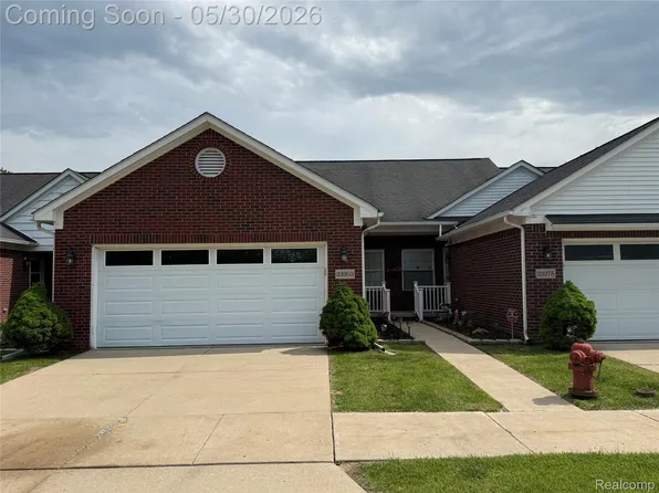 23263 Pinewood Dr #110, Taylor, MI 48180
