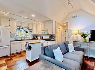 842 Hunt Ave, Saint Helena, CA 94574