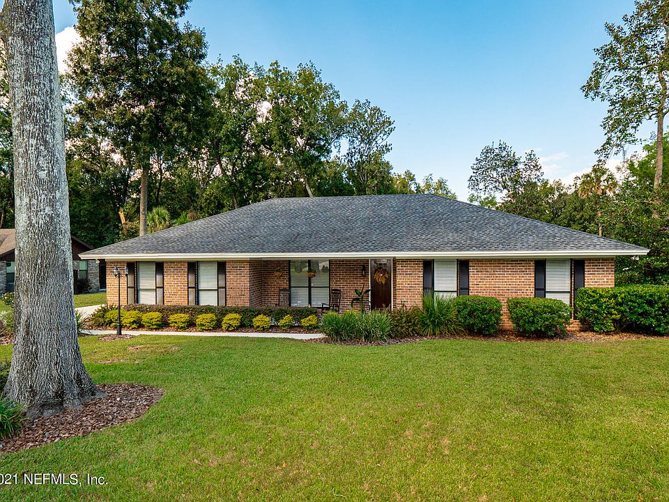 1st image of 2223 Hunterwood Ct