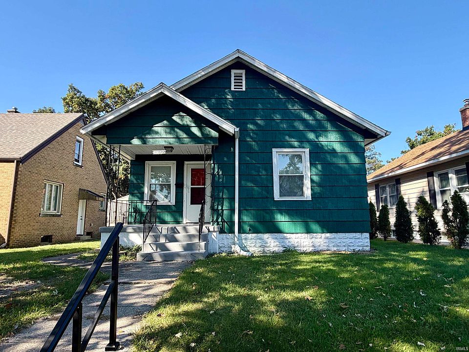 1st image of 1317 College St