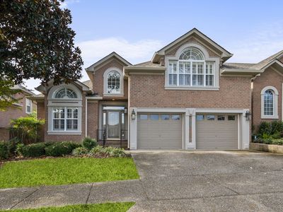 1032 Golf Club Cir W, Hendersonville, TN, 37075