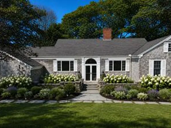 10 Pheasant Hill Road, Cape Elizabeth, ME 04107