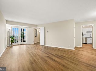 5901 Mount Eagle Dr APT 1403, Alexandria, VA 22303