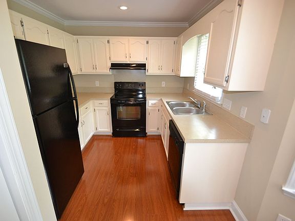 3rd image of 8503 Brookstead Dr