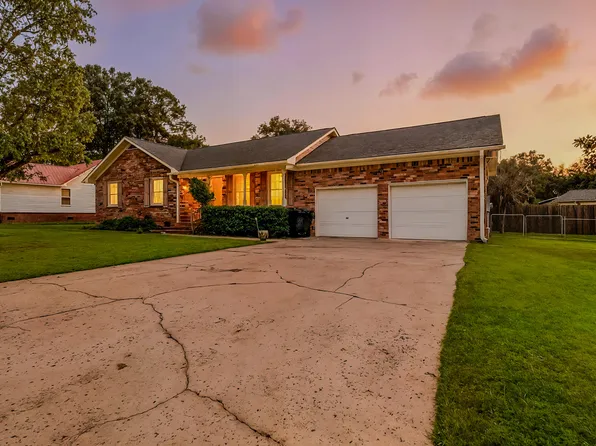 116 Williams Ct, Goose Creek, SC 29445