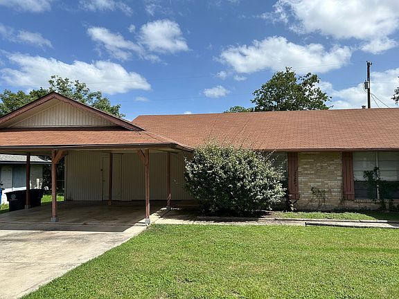 2nd image of 317 Briarwood Dr