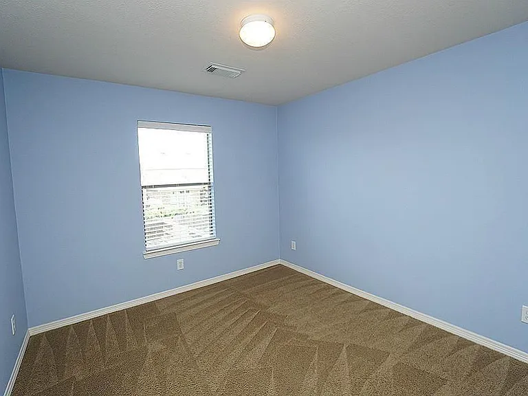 4022 Regal Stone Ln — Photo 13