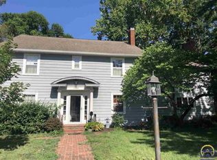 1724 SW Collins Ave, Topeka, KS 66604