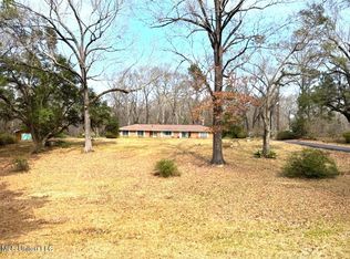 40 Old Courthouse Rd, Natchez, MS 39120