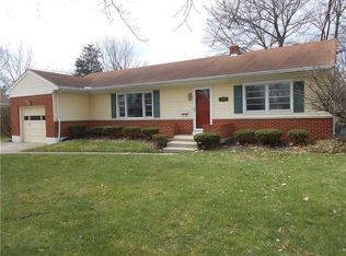 2525 Home Orchard Dr, Springfield, OH