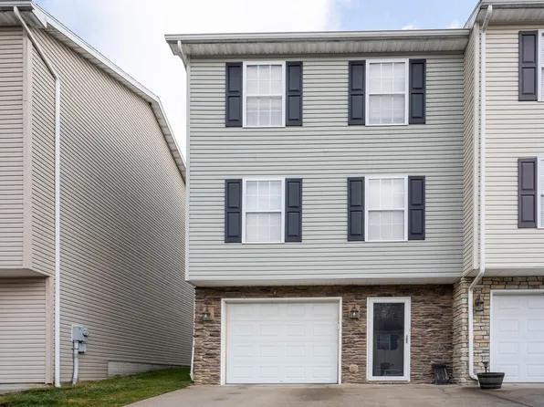 116 Eagle Dr, Maidsville, WV 26541