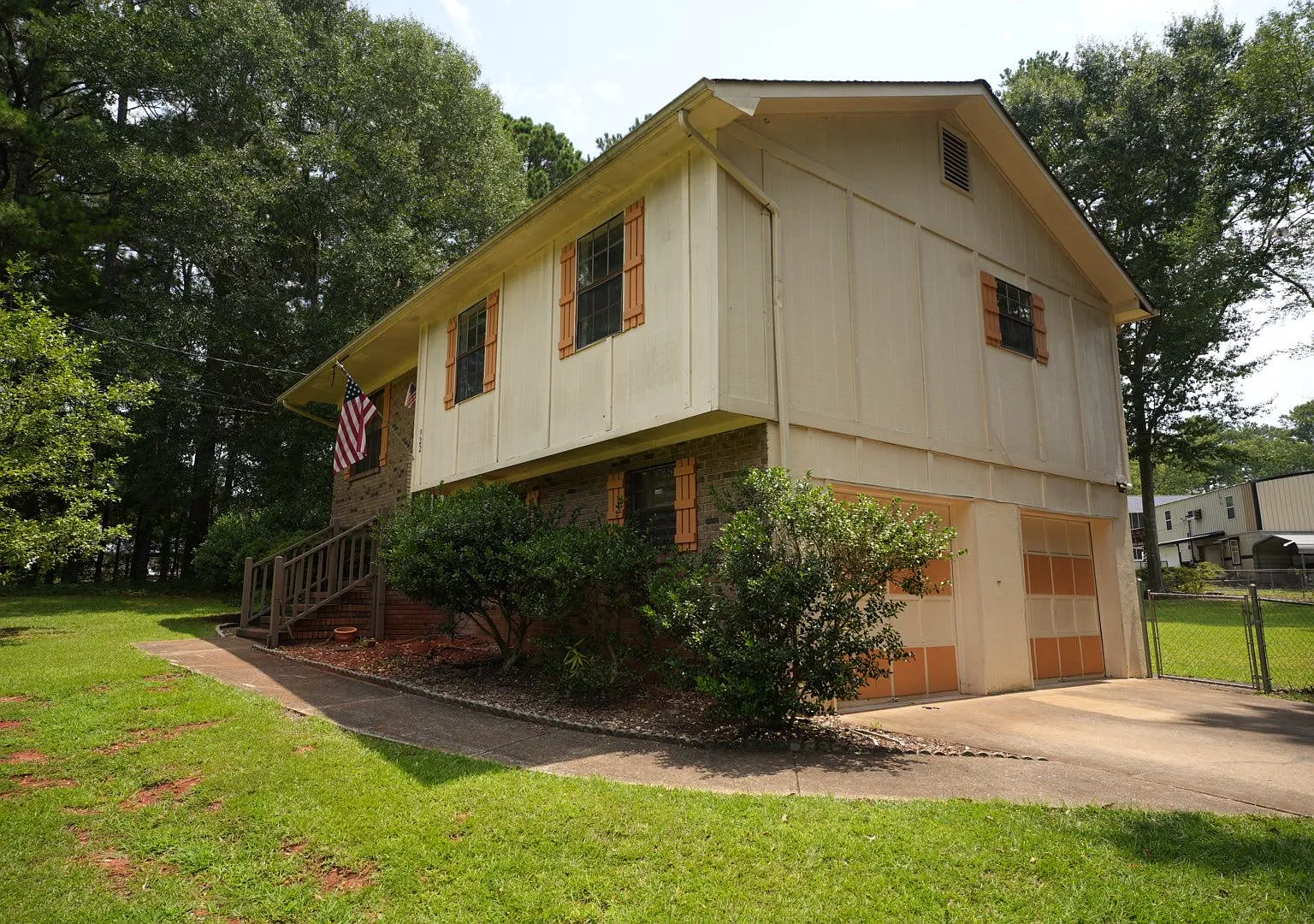922 Henry Court, Jacksonville, Alabama 36265 — Photo 2