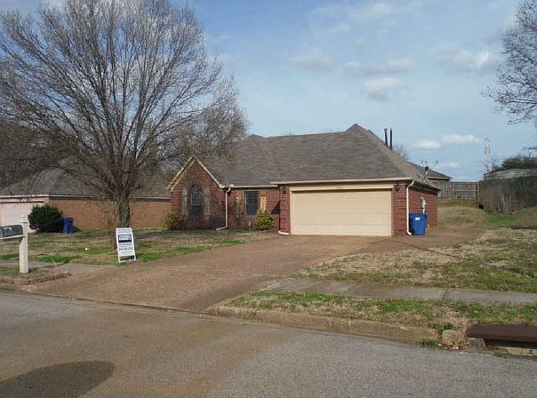 2nd image of 6830 Valerie Dr