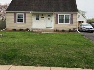 1608 Marquette Rd, Joliet, IL 60435