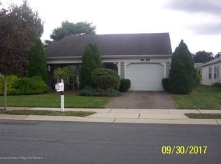 27 Dorset Rd, Manchester, NJ 08759