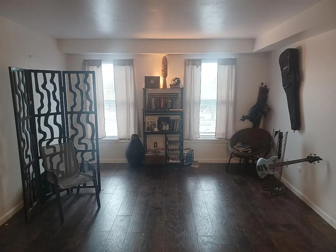 2 bed, 1800 sqft, $1,400 — Photo 4