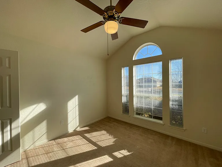 5001 Addie Dr — Photo 15