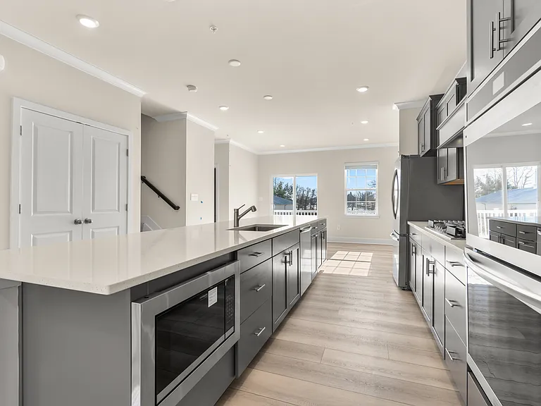231 Birdie Ct — Photo 12