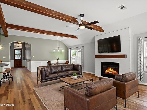 2nd image of 739 Mayhill Ridge Ln