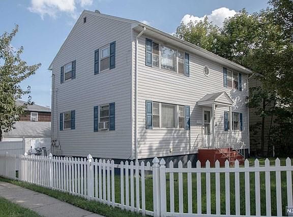 5th image of 280 Dewitt Ave #282