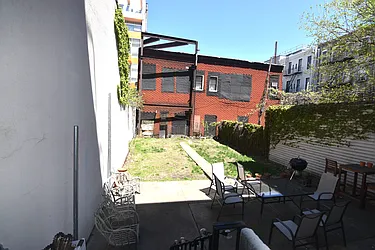 Rented by Triplemint