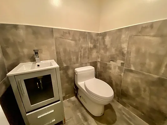 Rented by Doorway NYC, LLC | media 8