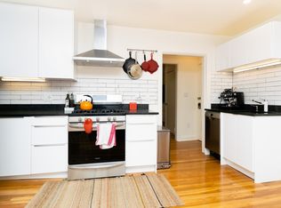 10-12 Winchester St #3, Boston, MA 02116