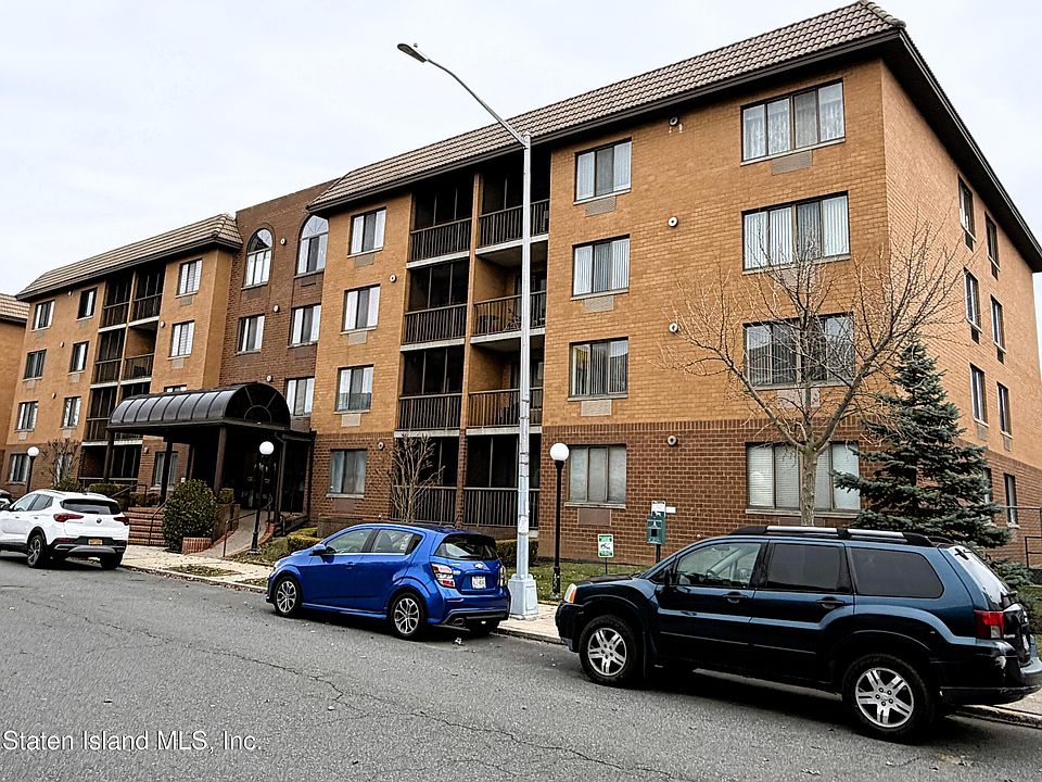 1st image of 95 Essex Dr APT 3H