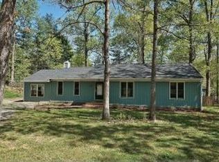 35 Oak Leaf Dr, Blue Ridge, VA 24064