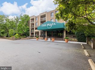 801 N Howard St APT 305, Alexandria, VA 22304