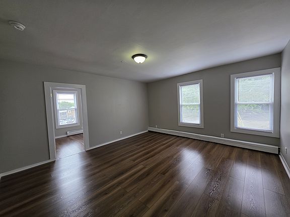 4th image of 336 Quinnipiac Ave #3