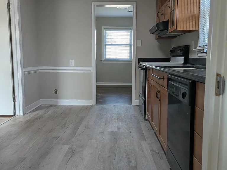 121 E Magruder St #1 — Photo 3