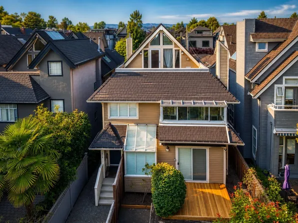 1921 Creelman Ave, Vancouver, BC V6J 1B8